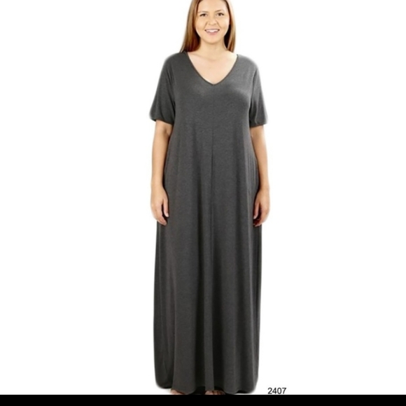 Zenana Outfitters Dresses & Skirts - Zenana Premium Oversized Maxi dress with Pockets